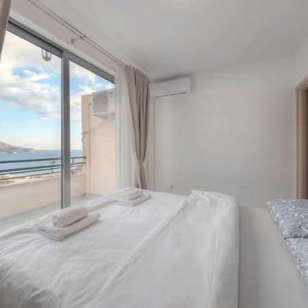 Sea View Two Bedroom Family Apartment With Pool - Sunset Ivanovici Bečići Zewnętrze zdjęcie